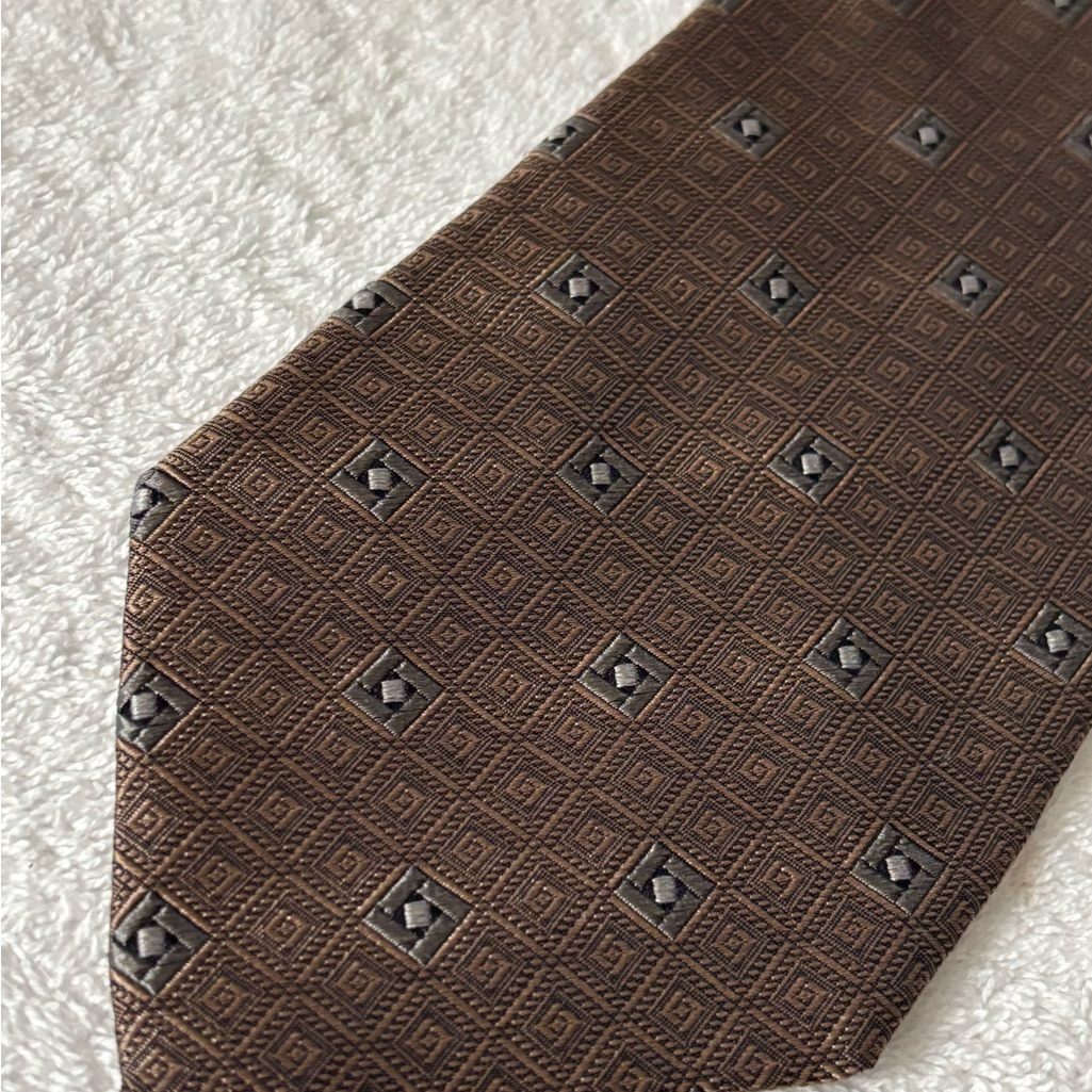 Brand New Corporate Power Tie By Joseph Abboud